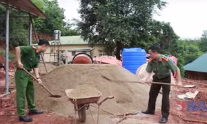 Những ngôi nhà nghĩa tình đồng đội 