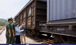 Đường sắt liên vận quốc tế ưu việt nhưng kém hấp dẫn