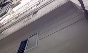 Thêm một chung cư mini vi phạm phòng cháy chữa cháy của chủ chung cư bị cháy
