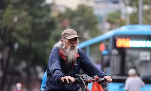 Nhịp sống Hà Nội trong đợt lạnh đầu mùa