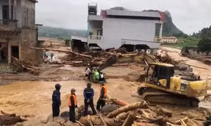 Chủ động ứng phó với mưa lớn, lũ quét