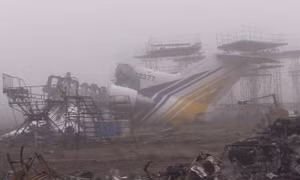 U ám nghĩa địa máy bay tại Donetsk