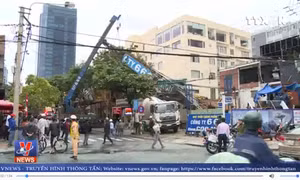 Đổ cần cẩu công trình xây dựng tại Đà Nẵng