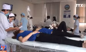 Gần 50 công nhân ở Đồng Nai nhập viện nghi do ngộ độc thực phẩm