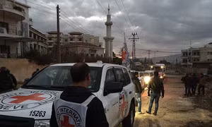 Syria: Đoàn xe viện trợ đến “thành phố chết đói” Madaya