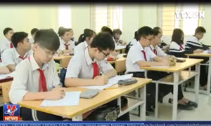 Cảnh báo mùa thi: Áp lực học hành dễ phát bệnh loạn thần