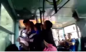 ‘Yêu râu xanh’ lĩnh đòn khi giở trò đồi bại