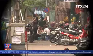 Lơi lỏng kiểm tra, vỉa hè bị tái lấn chiếm