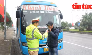 Nam Định: Tăng cường kiểm soát, đảm bảo an toàn vận tải hành khách dịp Tết Giáp Thìn 2024