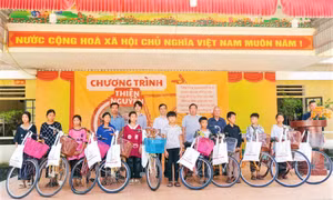 Tác phẩm 'Leng keng di sản - Vì một Việt Nam hạnh phúc' đạt Huy chương Bạc cuộc thi Happy Vietnam 2024
