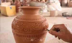 Đặc sắc làng nghề gốm Phù Lãng