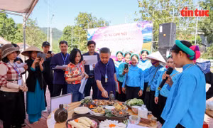 Hội thi ẩm thực các dân tộc lần đầu xuất hiện trong 'Lễ mừng cơm mới' của người Tày huyện Bình Liêu (Quảng Ninh)
