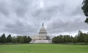Mỹ chưa giảm chi tiêu chính phủ dưới thời Tổng thống Trump