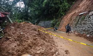 Miền Nam Trung Quốc gấp rút ứng phó với cơn bão mạnh nhất trong gần thập kỷ
