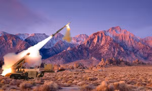  Lockheed Martin ra mắt tên lửa hành trình giá rẻ: Đột phá mới trong quốc phòng