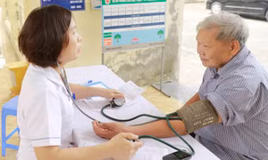 Sức khỏe người cao tuổi chưa tương xứng với tuổi thọ