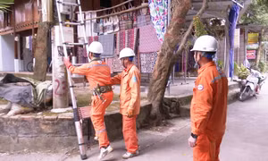 Tết của những người thợ điện vùng cao