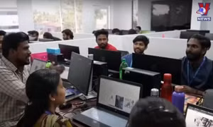 Những người 'dạy học' cho công cụ AI