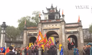 Tưng bừng lễ hội Cổ Loa