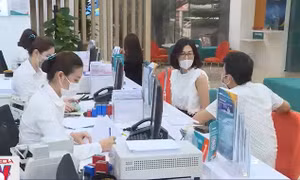 Không siết điều kiện cho vay đối với khách hàng