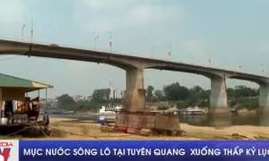 Mực nước sông Lô tại Tuyên Quang xuống thấp kỷ lục