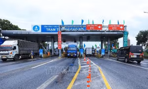 Đề xuất mức thu phí đường bộ với ô tô