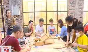Trải nghiệm DIY trong dịp nghỉ lễ của các bạn trẻ
