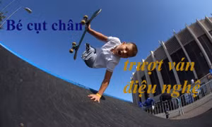 Bé 10 tuổi mất cả hai chân trượt ván điệu nghệ