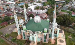 Đội quân chuyên đếm nhà thờ Hồi giáo ở Indonesia