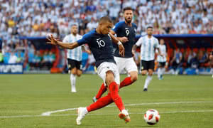 Video bàn thắng Pháp 4-3 Argentina: Mbappe nhấn chìm Messi và đồng đội