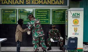 Indonesia triển khai 'ATM gạo' cho người nghèo