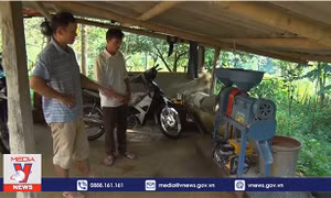 Sống bên nhà máy thủy điện với ước mơ có điện