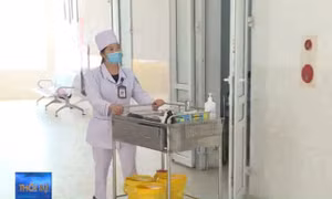 27/2 đặc biệt của các 'chiến binh' chống COVID-19