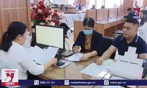 Mong 'chạm' tới lương hưu khi giảm năm đóng Bảo hiểm Xã hội