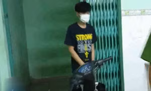 Tạm giữ nam thanh niên giở trò đồi bại với phụ nữ lang thang cơ nhỡ