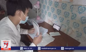 Khó khăn nhân đôi với học sinh phải cách ly