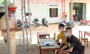 Phát hiện 2 đối tượng người Trung Quốc nhập cảnh trái phép