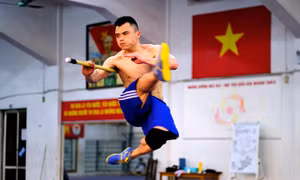 Xem các võ sĩ wushu khổ luyện trước thềm SEA Games 31