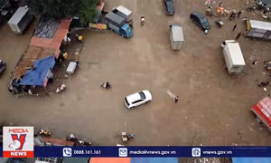 Xử lý nhiều 'điểm nóng' bãi trung chuyển hàng hóa trái phép