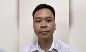 Khởi tố và bắt tạm giam anh trai ông chủ Nhật Cường Mobile