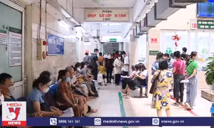 Nhiều vướng mắc khi xã hội hóa y tế