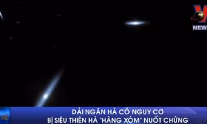 Dải ngân hà có nguy cơ bị siêu thiên hà 'hàng xóm' nuốt chửng