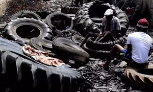 Sản xuất xăng dầu từ... lốp xe cũ