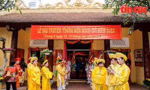 Rộn ràng Lễ hội Đền Bạch Mã - trấn Đông Kinh thành Thăng Long