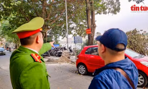 Xử lý vi phạm vỉa hè cần sự phối hợp của liên phường, liên quận
