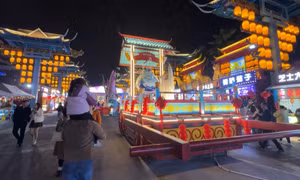 Nam Ninh Chi Dạ - 'Thành phố không ngủ' của Trung Quốc