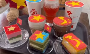 Những chiếc bánh gato, những cốc cafe cờ đỏ sao vàng