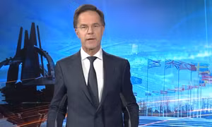 NATO: Ukraine cần Mỹ để đạt hòa bình bền vững