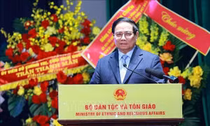 Phát huy hơn nữa đóng góp của các dân tộc, các tôn giáo