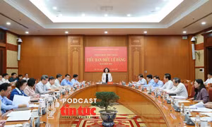 Tin nóng trong nước nghe nhanh sáng 12/11